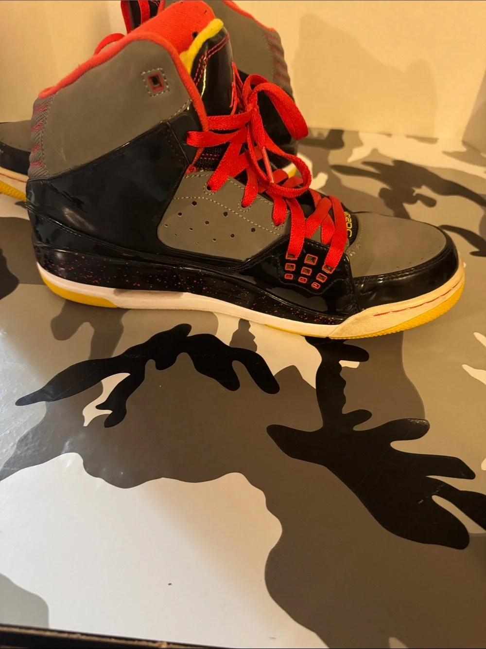 Jordan Men's High-Top Sneakers in Black/Gray/Red/Yellow